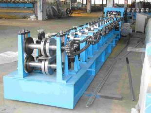 C/Z互換成型機(jī) 機(jī)械設(shè)備行業(yè)的高效解決方案